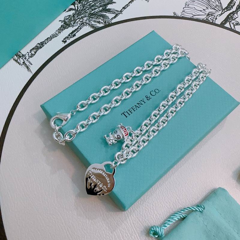 Tiffany necklace 09yxx62